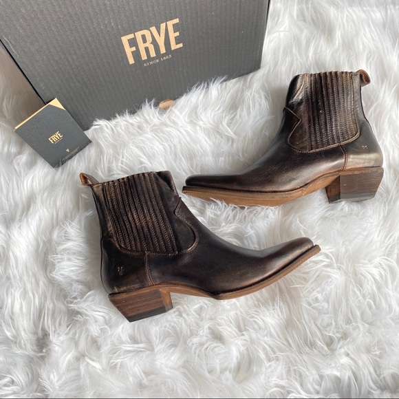 frye sacha chelsea western boots